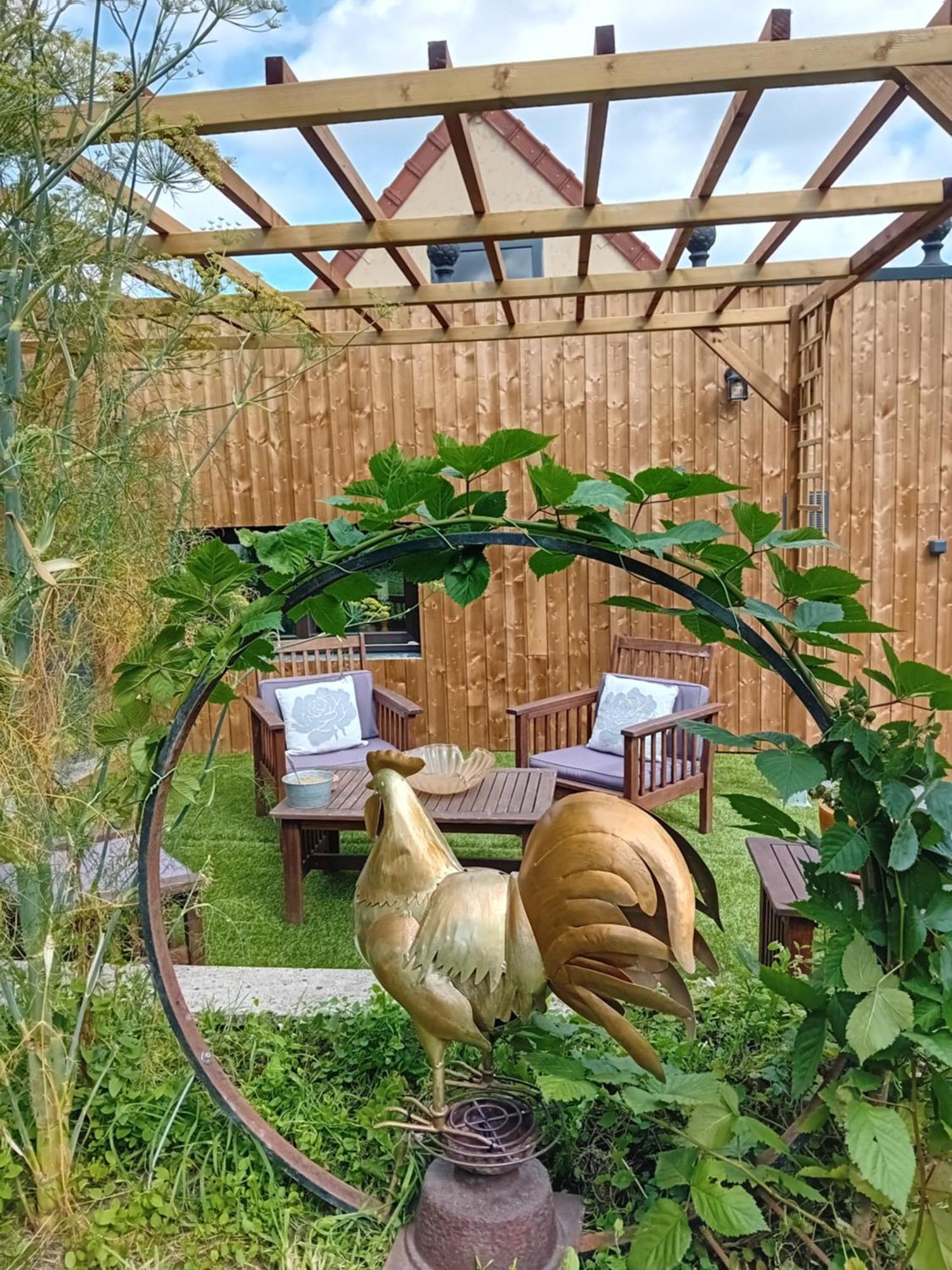 Au Champ Du Coq Bed & Breakfast Sepmeries Ngoại thất bức ảnh